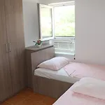 Apartment Vila Apartment *