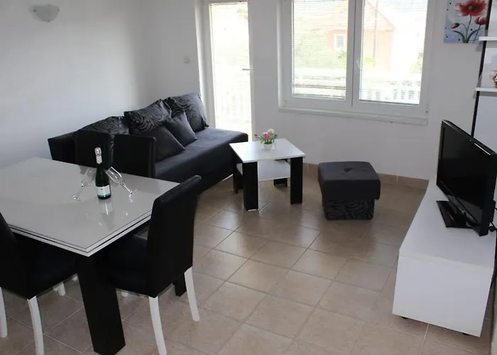 Vila Apartment Apartman *
