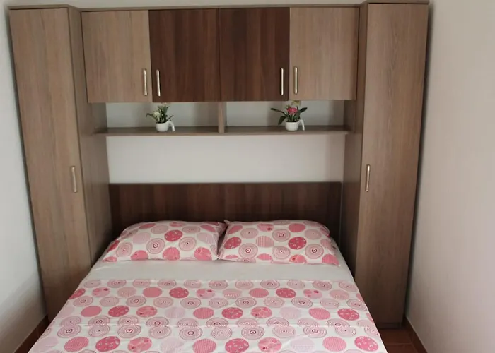 Vila Apartment Apartman *